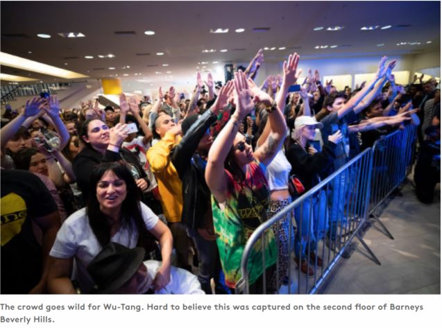 Barney everybody cheering